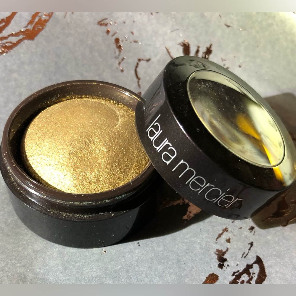 LAURA MERCIER V.I.P. GOLD Eyeshadow -LIMITED EDITION